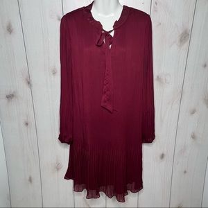 DKNY Maroon Pleated Tie Neck Long Sleeve Georgette Dress Party Cocktail